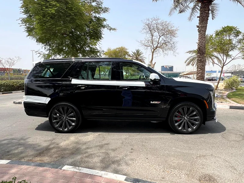 !! 2025 !! CADILLAC | ESCALADE | V | GCC63398490998530114