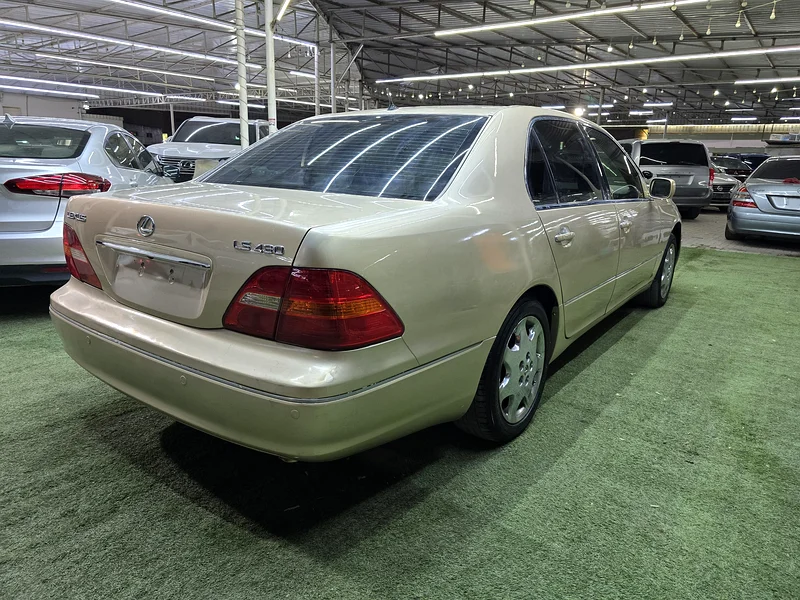 Very clean Lexus LS43063398645092353112