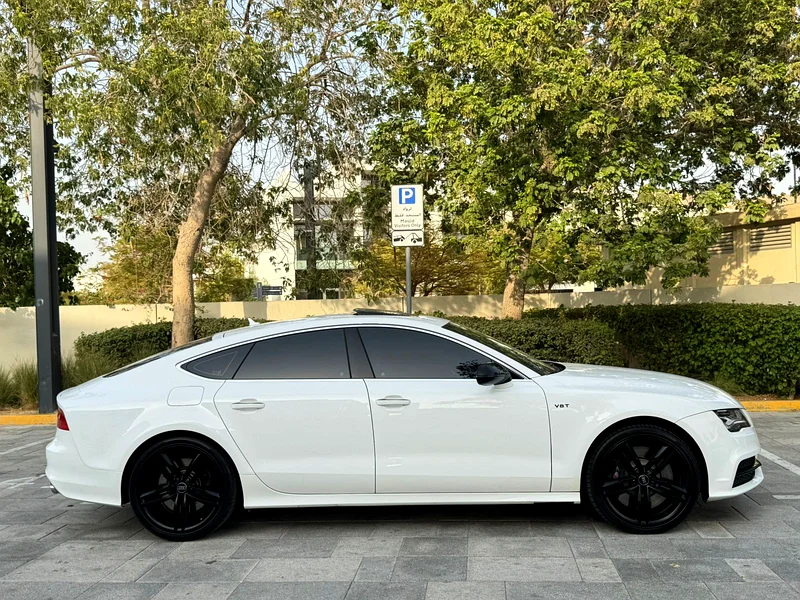 GCC 2014 Audi S7/RS7 TFSI  Quattro Tiptronic 4.0-liter V8 // ORIGINAL PAINT!!!63406921404803114