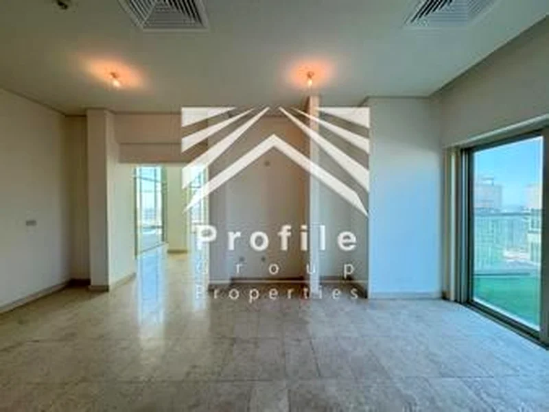 بنتهاوس للإيجار | إطلالة على البحر | شاغر63403404712194113