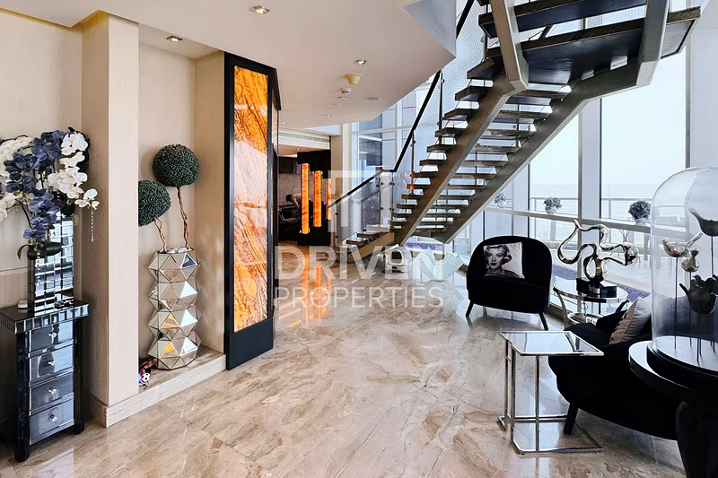 Luxurious Living | High End Furnished | Sea view64037935483395114