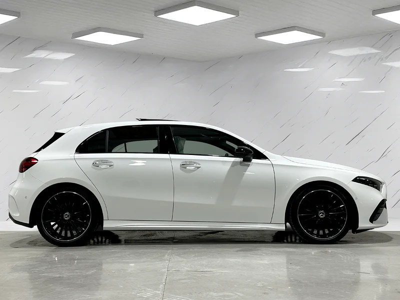 NEW CAR -- NIGHT PACKAGE -- MERCEDES WARRANTY -- A200 AMG HATCHBACK63403206428161113