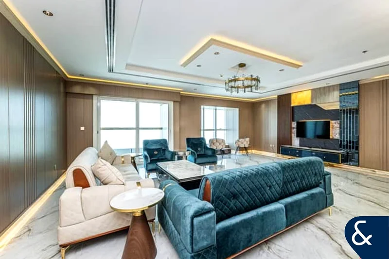 Penthouse | Upgraded | Sea views | Furnished63777026172163110