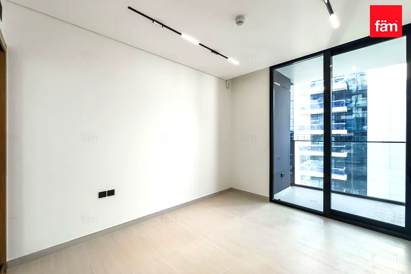 LUXURIOUS 1 BHK / BRAND NEW / PRIME LOCATION63793485708930111