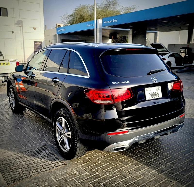 مرسيدس بنز 2021 GLC 300 - المواصفات الأمريكية - حالة ممتازة!63399926429315113