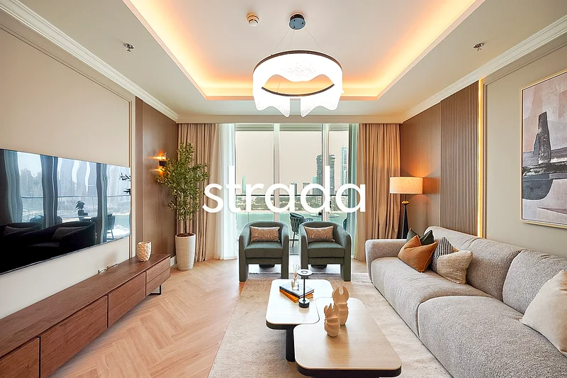TURNKEY | UPGRADED | FULL HARBOUR VIEWS63733974609794113
