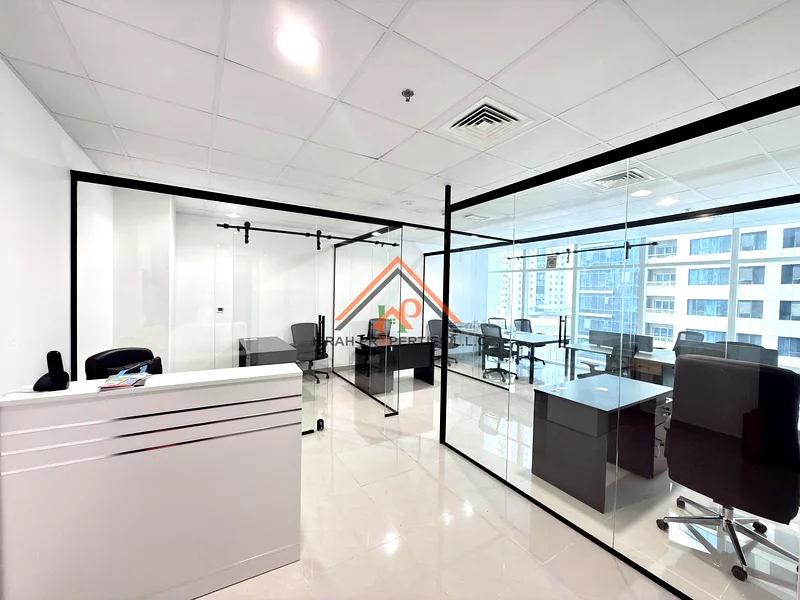 FULLY FITTED | GLASS PARTITIONS | VACANT63827054263809111