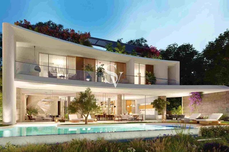 Waterfront Serenity Mansions | First Row on Lagoon63930410134659111
