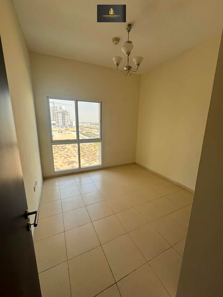 Big size | Prime location | Bright unit63933680309506110