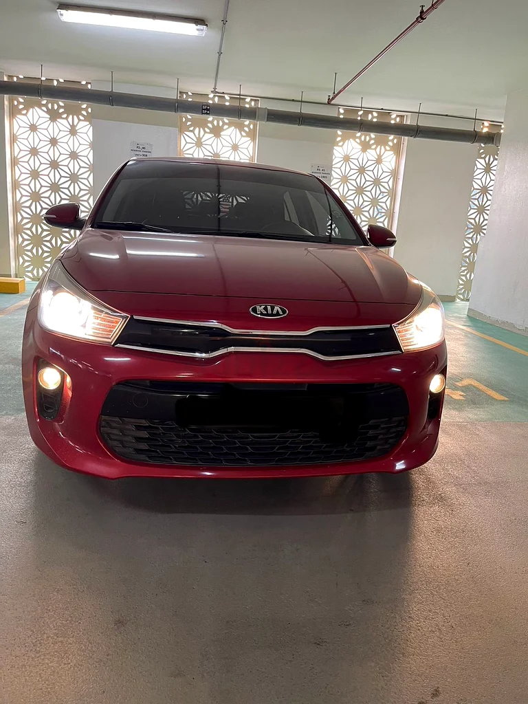 2018 KIA RIO hatchback63398627768579111