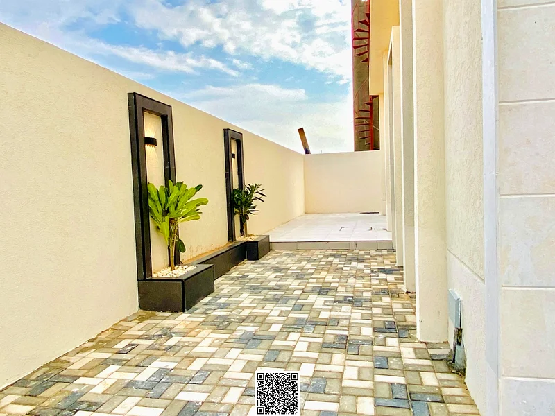 For sale, a modern villa at a very good price, close to Sheikh Mohammed bin Zayed Road, freehold for all nationalities, at a negotiable price with the63892581522562113