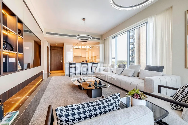 Furnished and Vacant Apt with Full Canal View63949512606977111