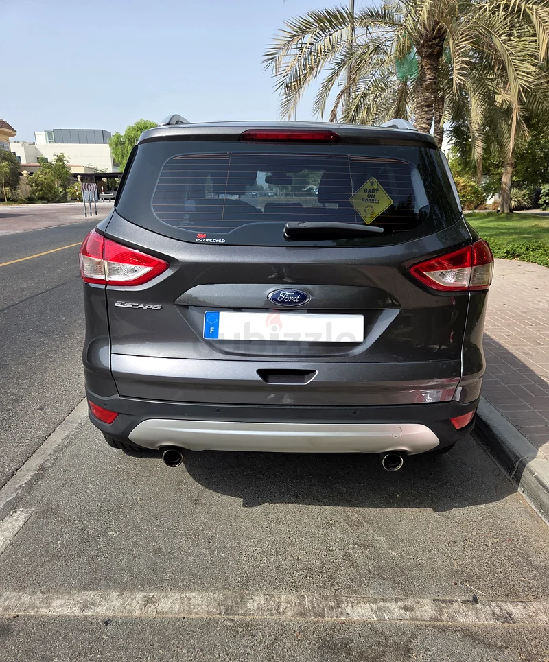 Ford Escape SE 2015 – GCC Specs | Full Service History | Excellent Condition63399877335810111