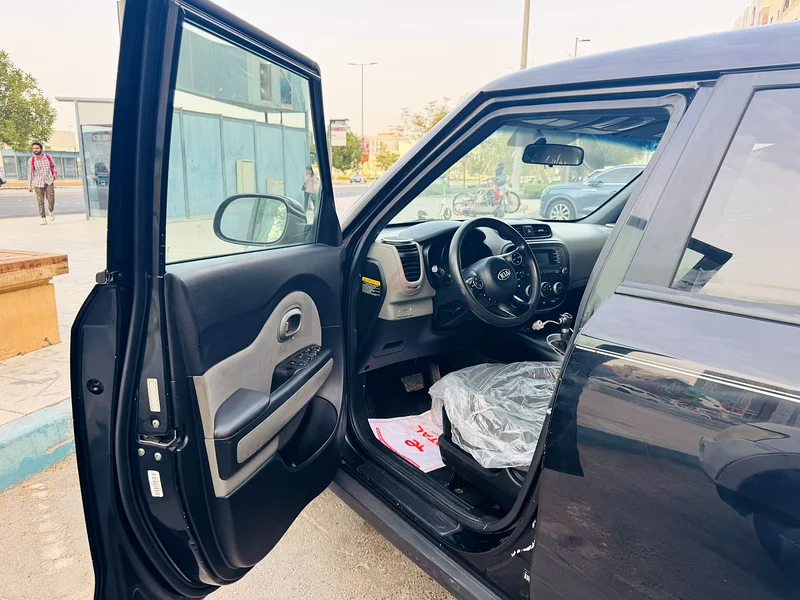 VERY CLEAN KIA SOUL 2016 CAR FOR URGENT SALE63398619244161114