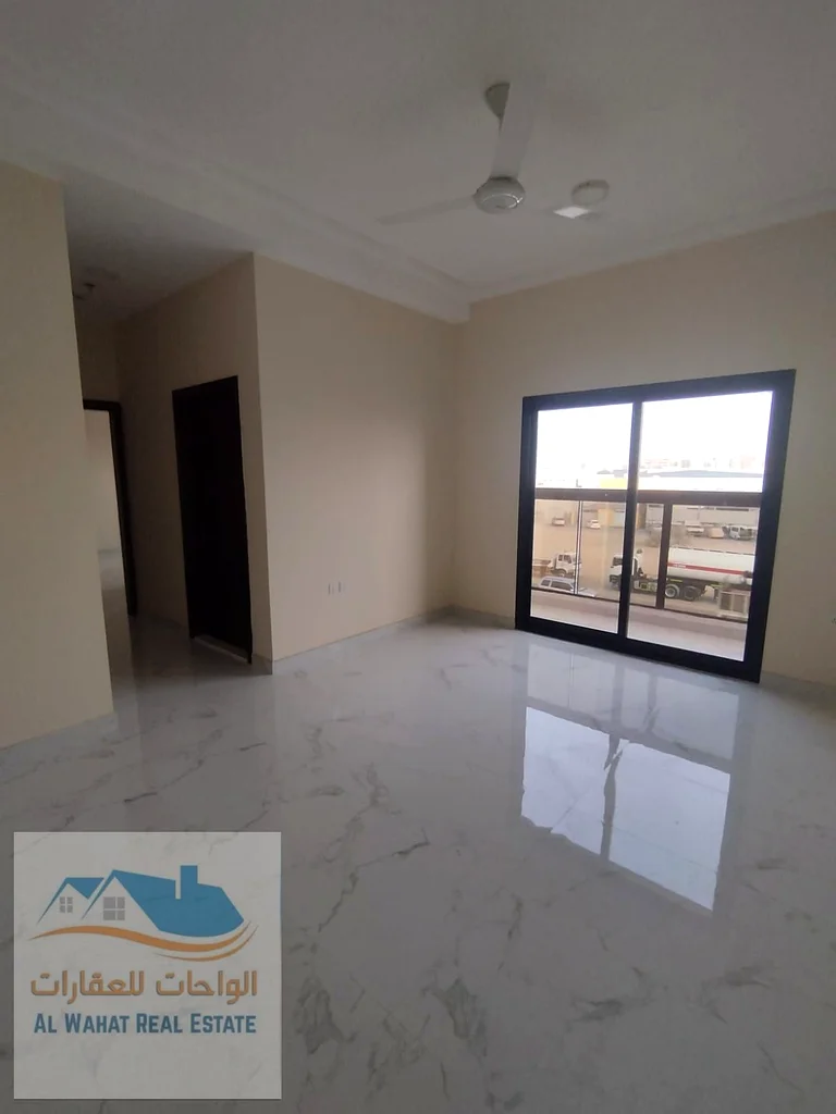 للإيجار، غرفة وصالة - عجمان الجرف 363714534709889112