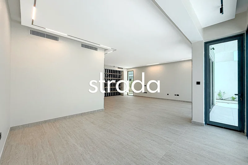 Upgraded | Extended BUA | Landscaped63736339687042110