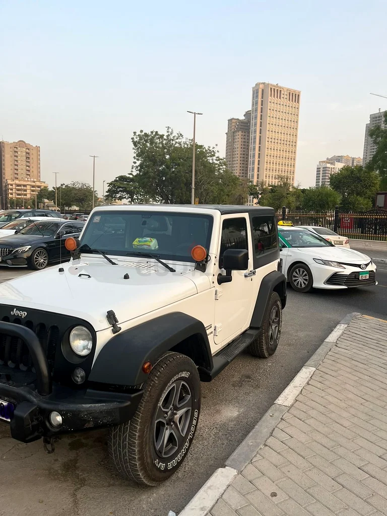 جيب رانجلر سبورت 201563398597047426113