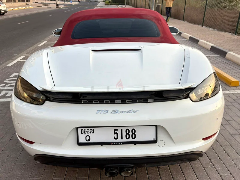 PORSCHE 71863398647832065112