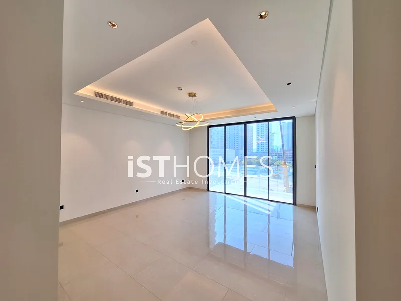 Luxury apartment I Open Kitchen | Smart Home Alexa | Balcony | Brand New | Prime Location I First Tenant I JVC63780578849795111