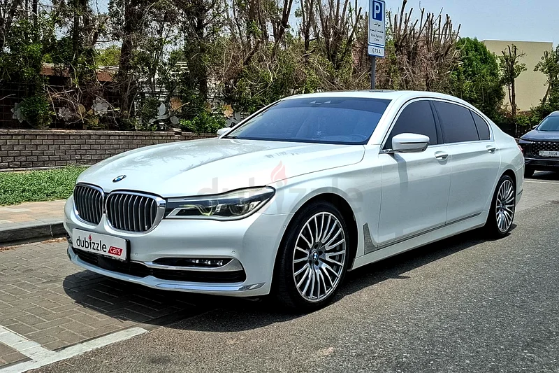 AED 1759/month | 2016 BMW 7-Series 740li Luxury | GCC Specs | Ref#34153263411931342594112