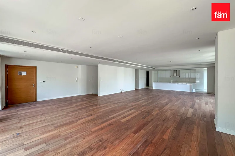 EXCLUSIVE  | VACANT | SPACIOUS | HIGH FLOOR63948250511747113