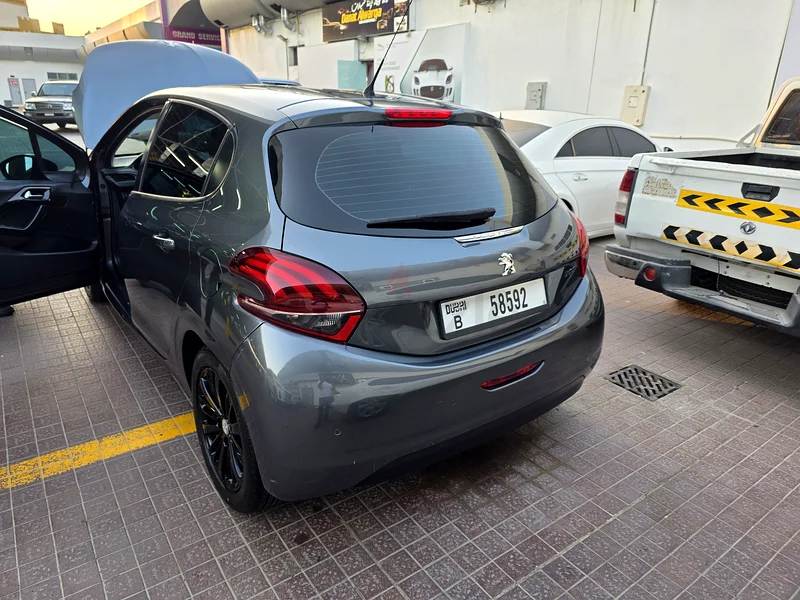 clean car . second owrner63398485837057111