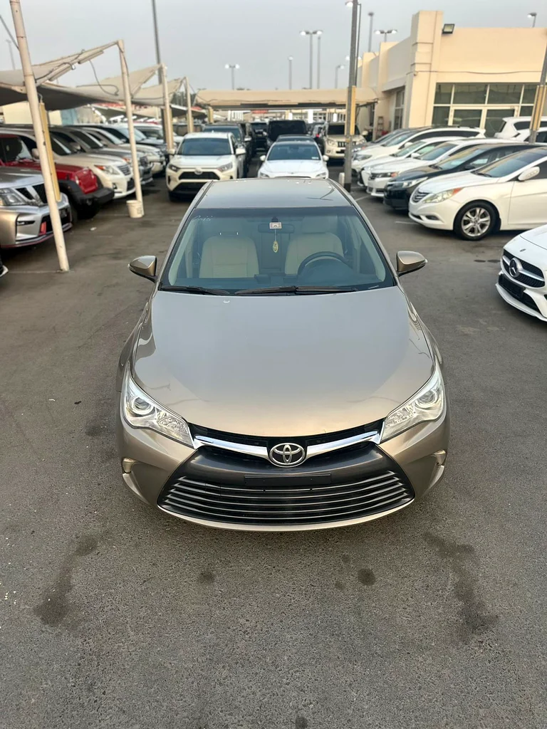 Toyota camry model 201663401308381955113