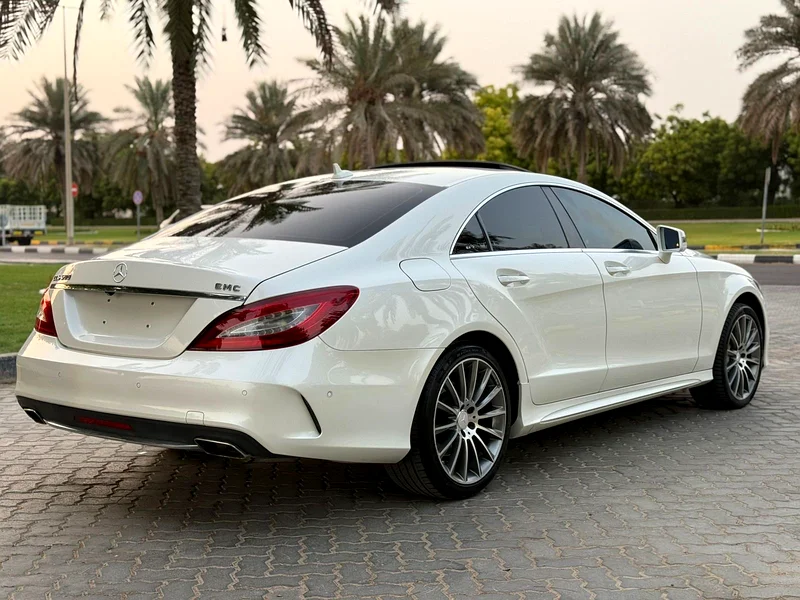 For sale: 2015 Mercedes CLS500, Gulf model, first owner, very clean, no expenses needed.63399927486339111