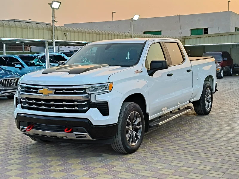 CHEVROLET SILVERADO 2021 V8 4D633985630673931116