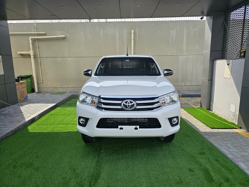 HILUX DIESEL / 4WD / MANUAL / POWER WINDOWS / ONLY 2,600 KM, ORIGINAL63401314124803111