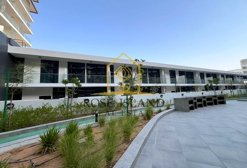 Ready To Move |Spacious Layout|Luxury Lifestyle63403402615170116