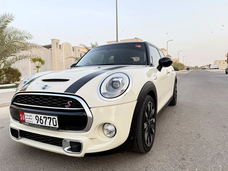 ميني كونتري مان S، خليجي موديل 2018 ، صبغة وكالة كامل شرط الفحص ،بدون اي حوادث أو صبغ.63398524125827110