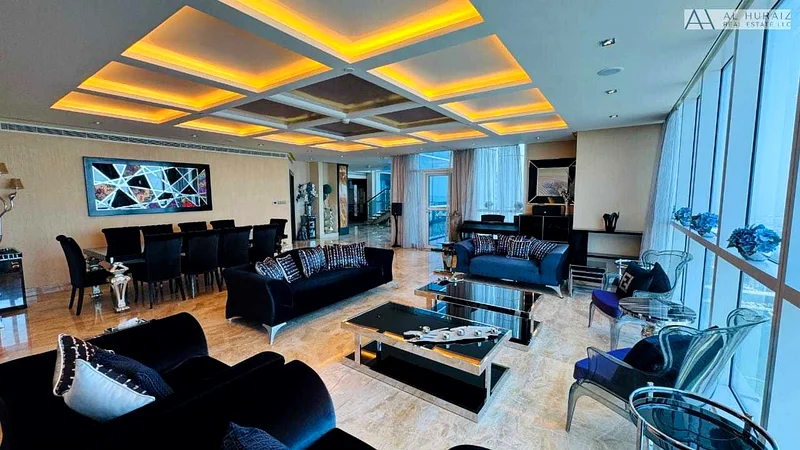 Penthouse| Furnished | Upgraded| Sea Views63775818326787110