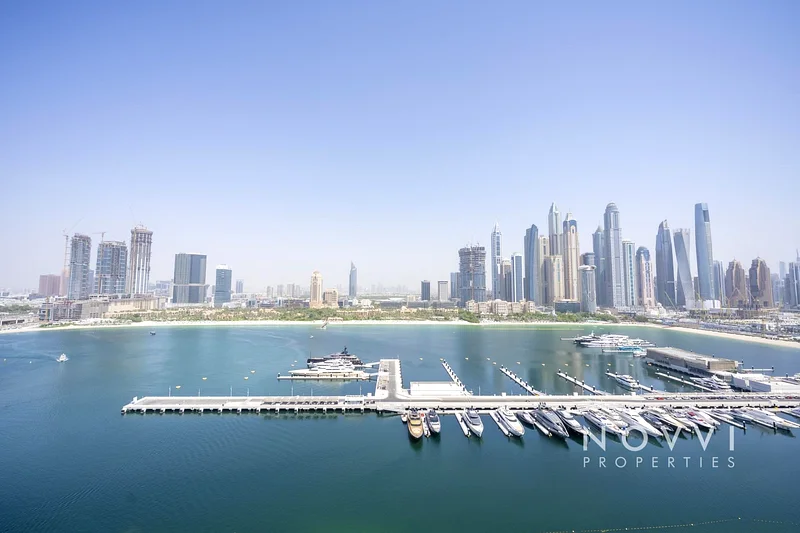 غير مفروشة | إطلالة كاملة على المارينا | طابق متوسط63733597110787110