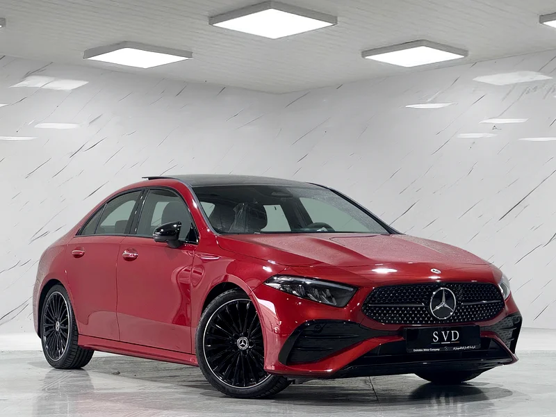NEW CAR -- NIGHT PACKAGE -- MERCEDES WARRANTY -- A200 AMG SEDAN634032064207381123