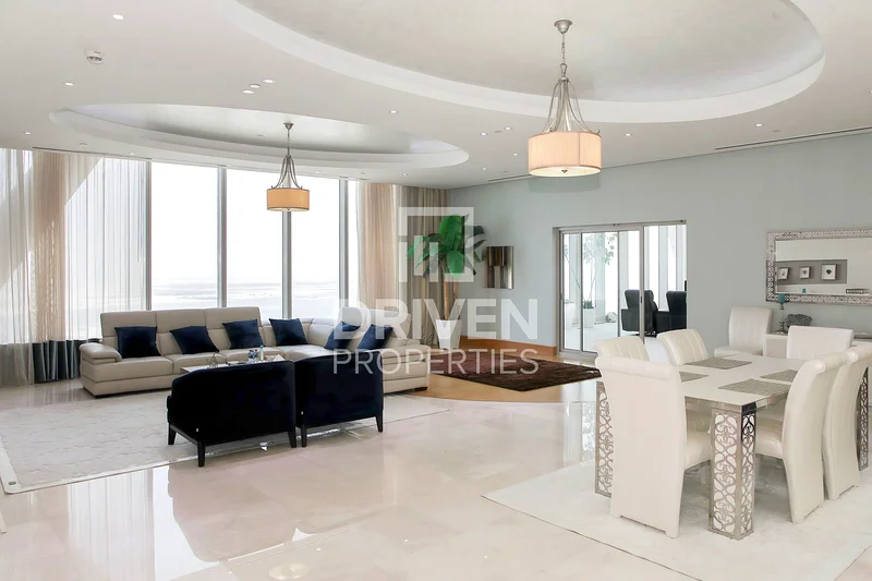 Amazing Sea View | Modern Unit | Unique Layout63846985578883111