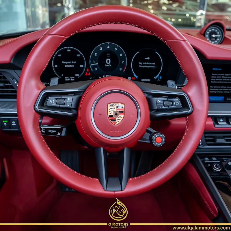 2025 PORSCHE 911 CARRERA ( COVERTIBLE ) DONE ONLY 1500KM63398650099457113