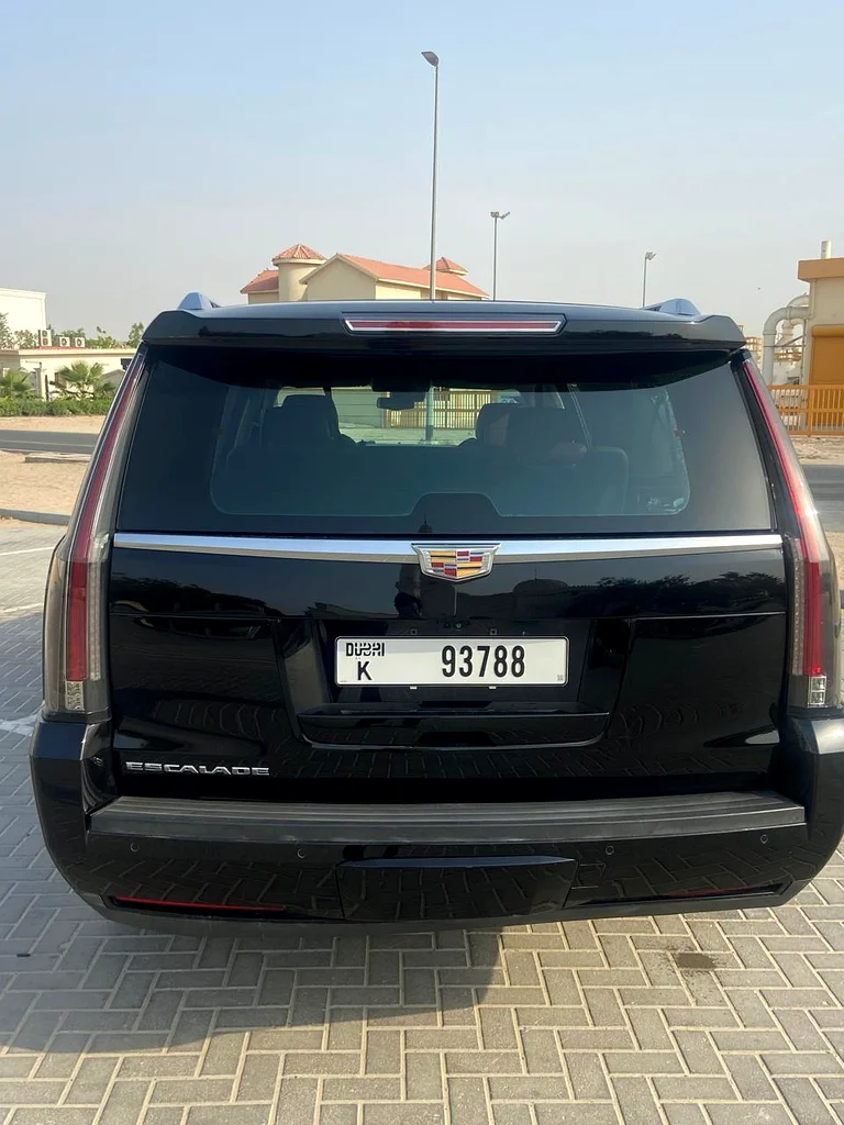 Cadillac Escalade 2019 Gcc agency service one owner free of accident63175261219843111