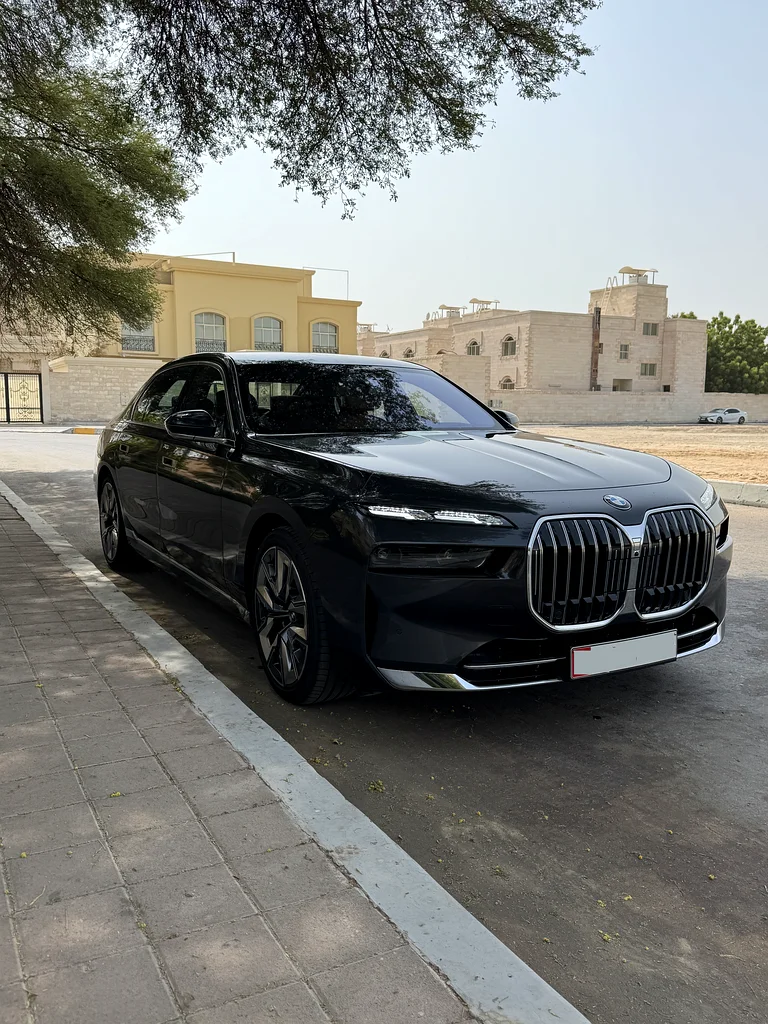BMW 735i Master class 2024 - 5 years service warranty63411930875906112