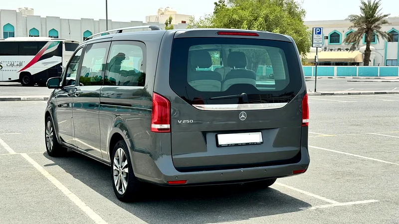 مرسيدس بنز V 25063399920420993112