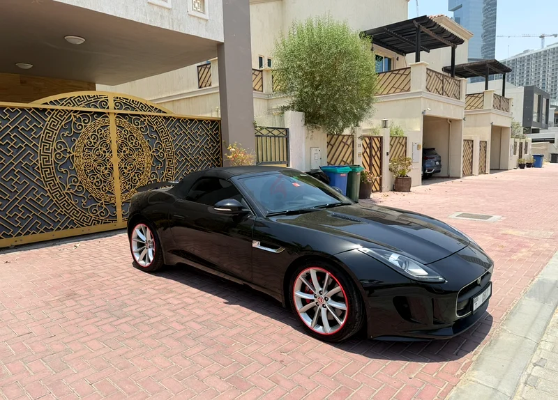 GCC Specs, Like New Convertible Jaguar F-Type 201663398482292098114