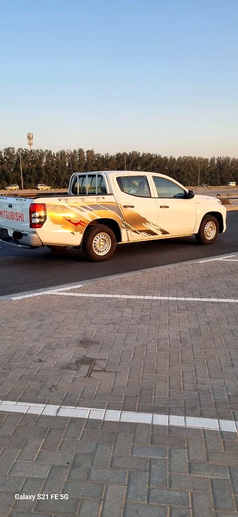 Mitsubishi L20063398590980482112