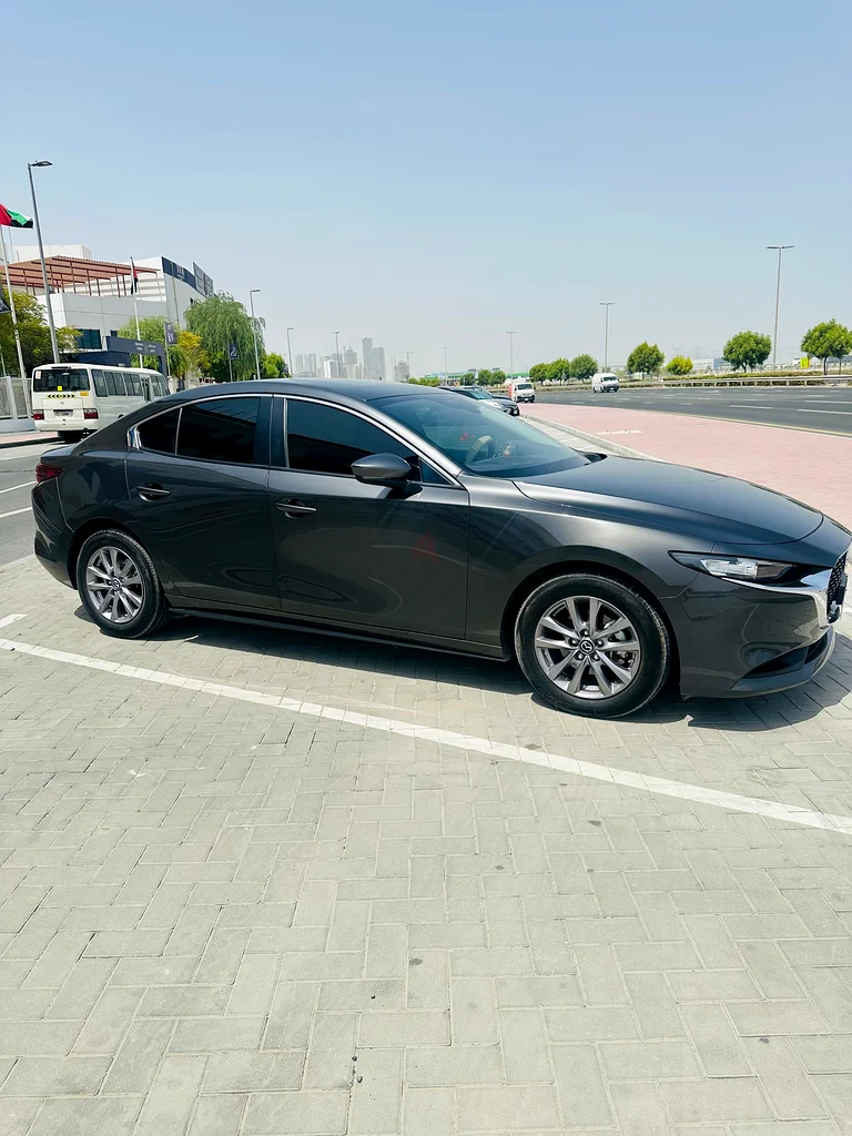 MAZDA 3/WELL MAINTAINED/GOOD CONDITION63398512441473111