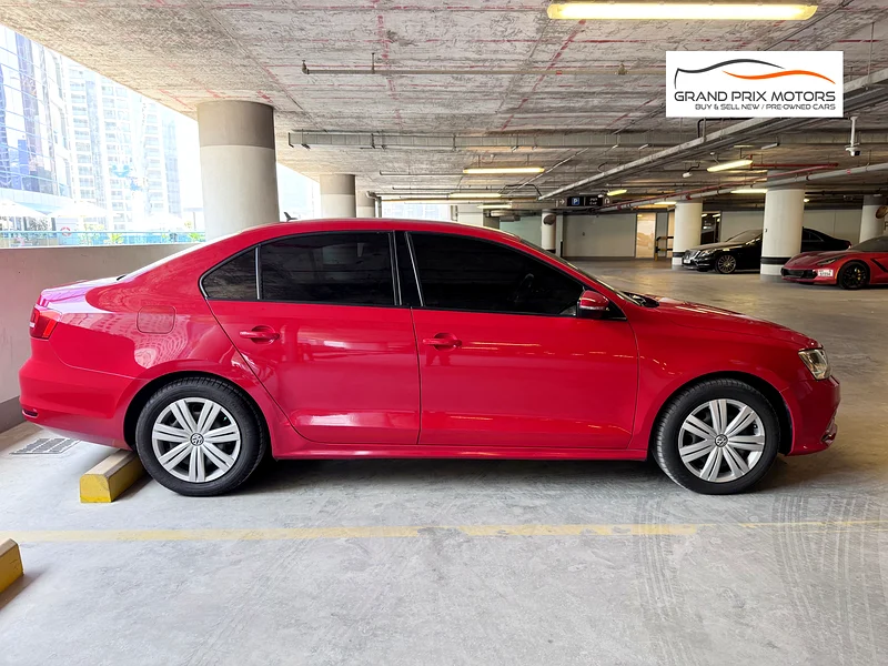 Volkswagen Jetta V4 2.0 S 2016 Model GCC Specs With Full Service History In Perfect Condition63398575148034113