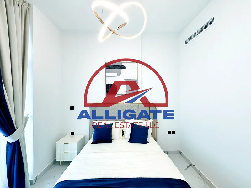 Fully furnished with Private Pool / Park view / With Balcony /64022894159361114