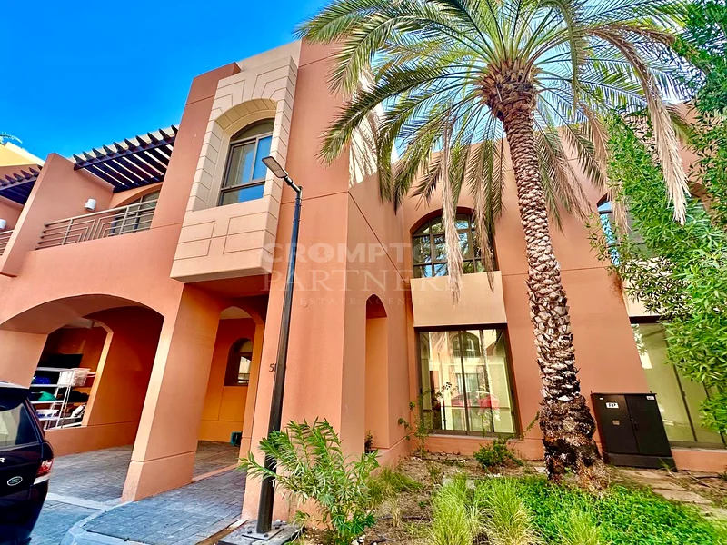Exceptional | Private Pool | Spacious | Vacant63403401757186113