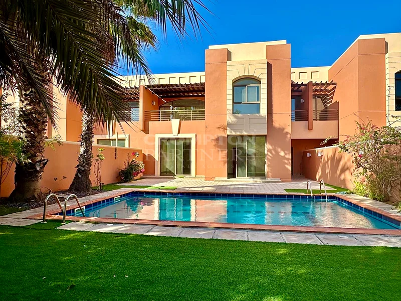 Exceptional | Private Pool | Spacious | Vacant63403401757186111
