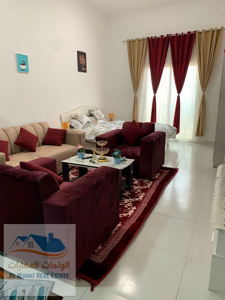 استوديو للإيجار الشهري - الجرف 2 / عجمان 📍 بالقرب من محكمة عجمان - موقع متميز مع سهولة الوصول إلى الشارقة ودبي 🚗63714729656707110