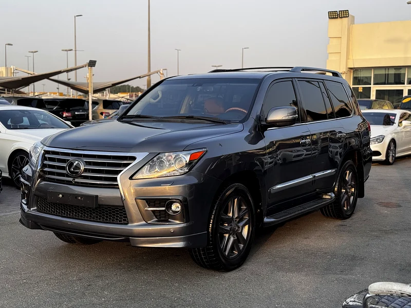 LX 570 Gulf version, agency condition, one owner63398634846723112