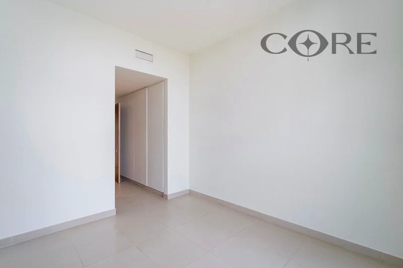 Full Park and Pool View | Vacant | Chiller Free63754222328067113